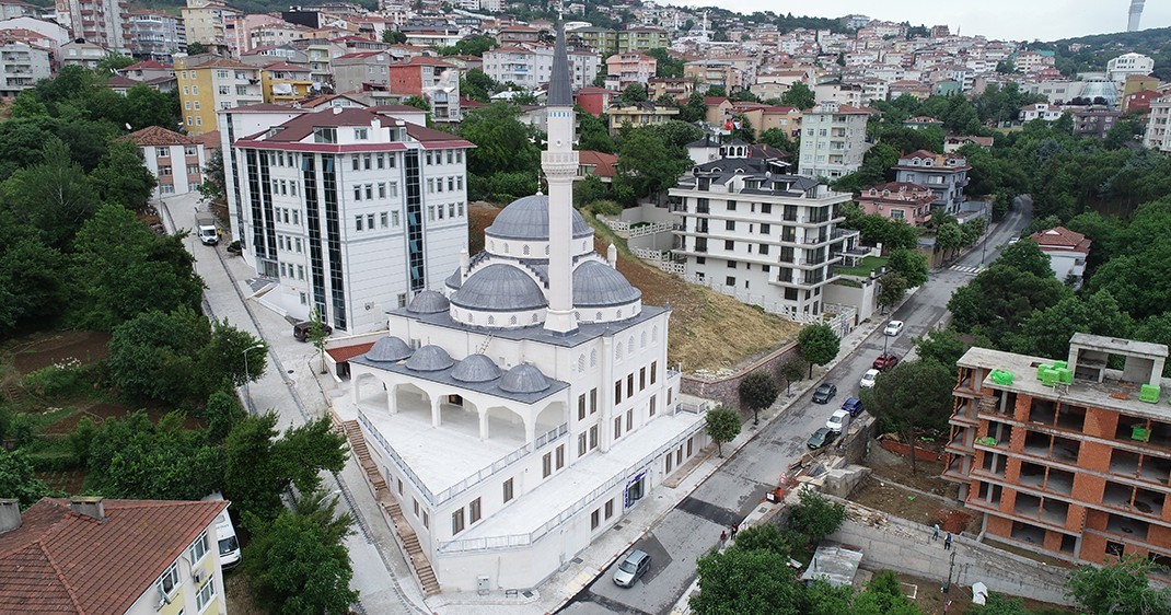 ŞEHRİBAN HATUN CAMİİ